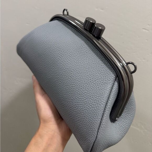 Gray Togo Cowhide Calfskin Handmade Kisslock Wristlet, Shoulder Bag, Crossbody - Picture 10 of 16